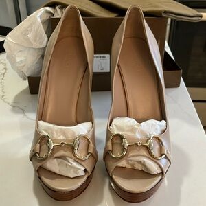 NIB Gucci shoes